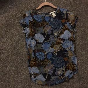H&M blouse. Size 2